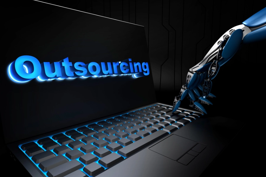 Praca w outsourcingu – co się zmienia w 2025 roku? Najważniejsze aktualności, nowe zawody i perspektywy rozwoju